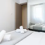 Apartment Itero 2-br Luxury By Makenzy *